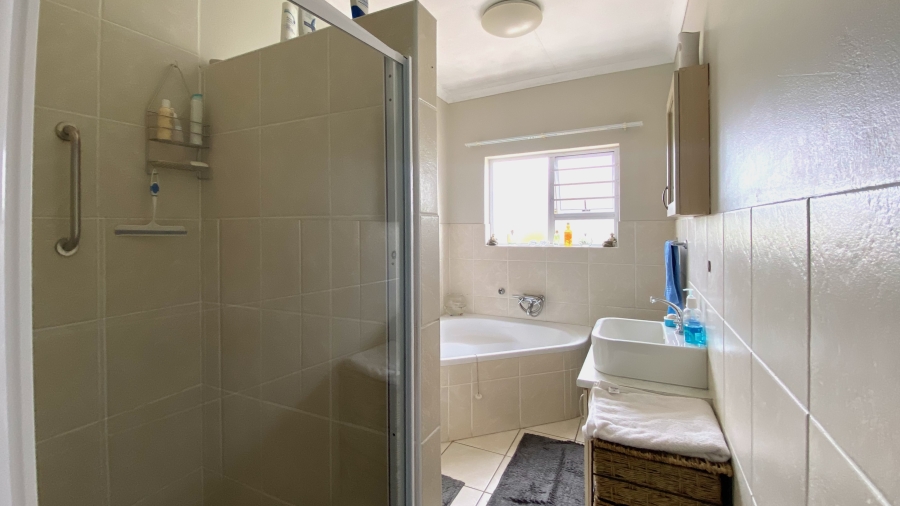 5 Bedroom Property for Sale in Port Owen Western Cape